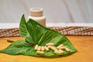 Papaya leaf capsules